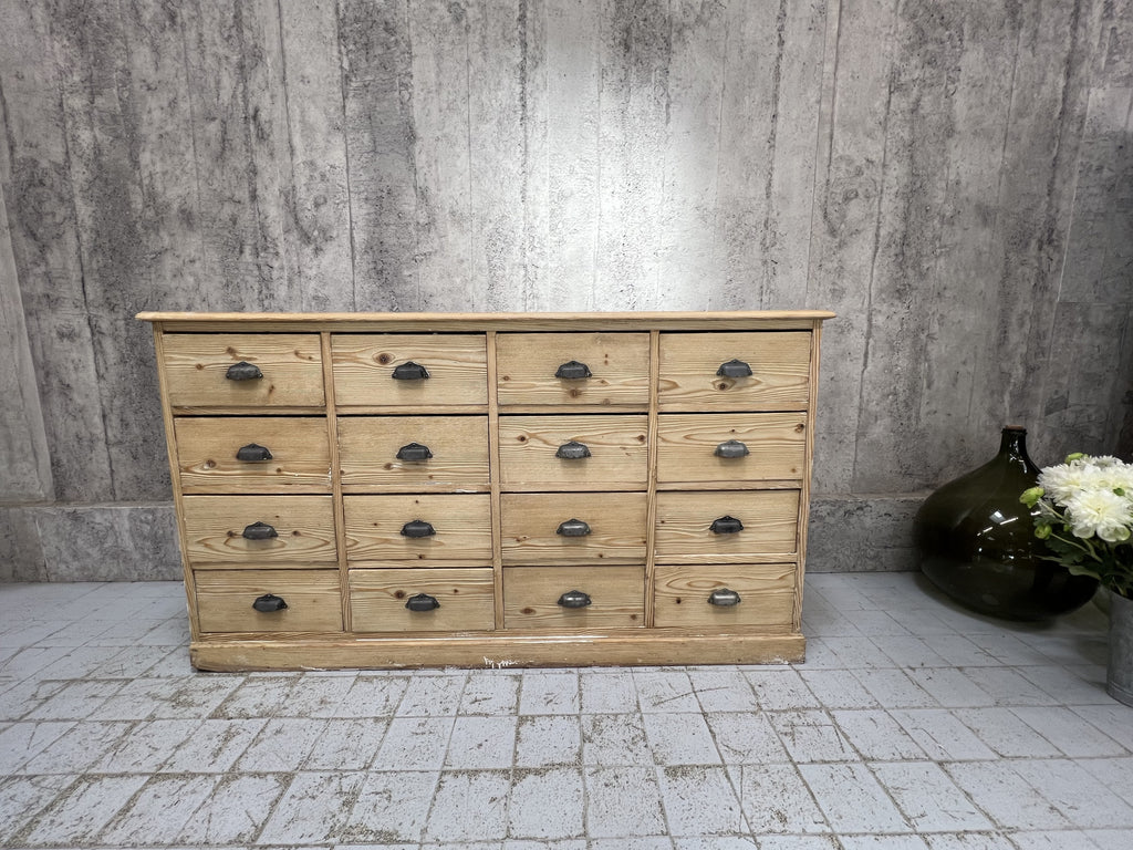 Pine Apothecary Drawers Sideboard with Rectangular Drawers