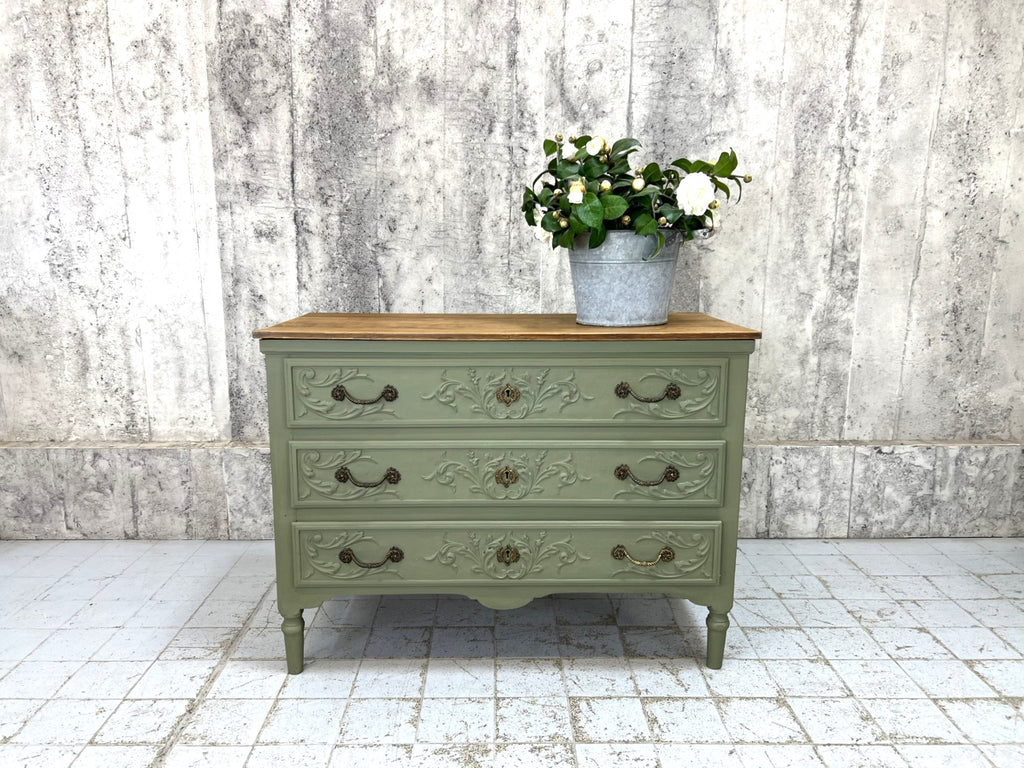 Olive Green 103cm Three Drawer Chest of Drawers
