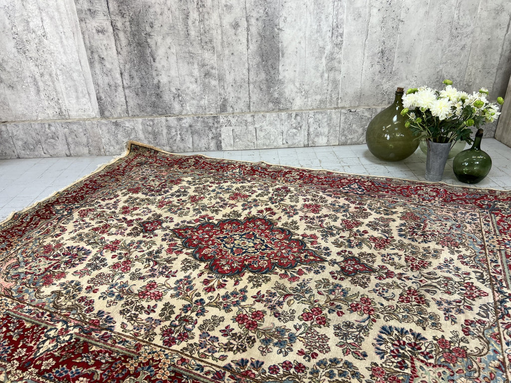 213cm x 310cm Woollen Afgan Rug