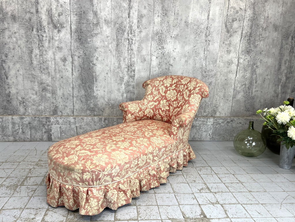 Napoleon III Pink Jacquard Chaise Longue