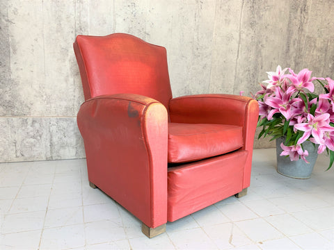 Classic Club Armchair to Reupholster