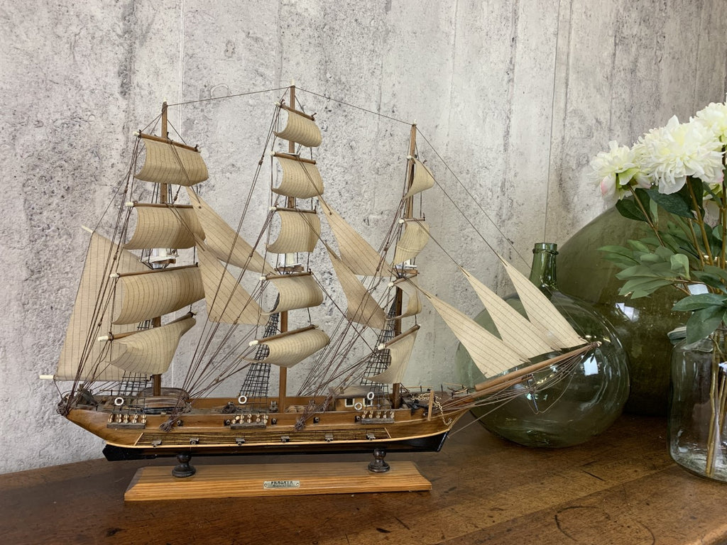 Model of Three Mast 'Fragate Siglo XVII'