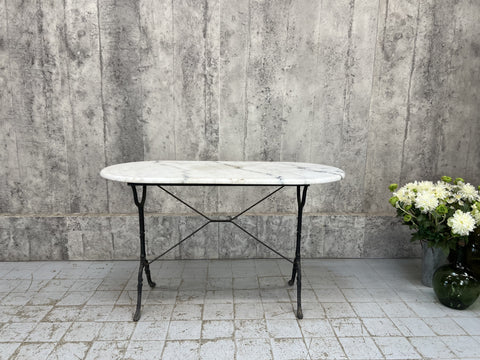 White Veined Marble Oval Kitchen Bistro Table