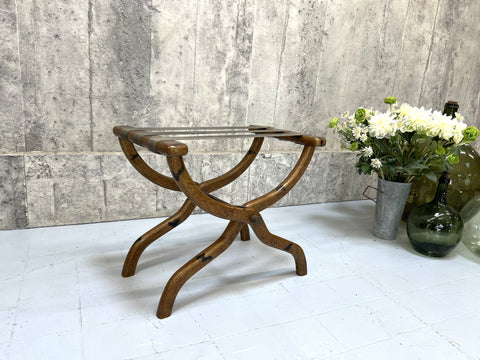 Folding Case Stand
