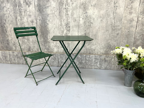 Folding Green Garden Table and Bistro Chair