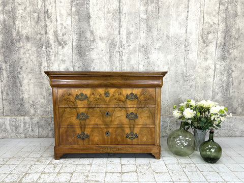 Napoleon III Chest of Drawers with Swan and Crown Detailed Drawer Furniture