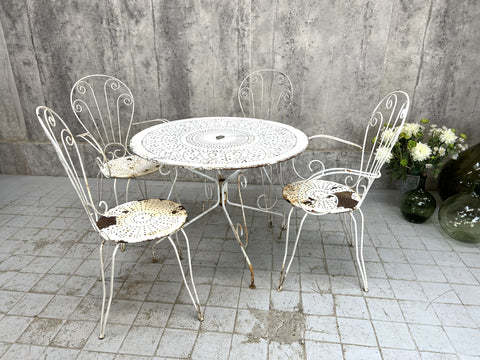 Set of Four 1930's Metal Garden 2 Chairs + 2 Carvers plus Circular Table
